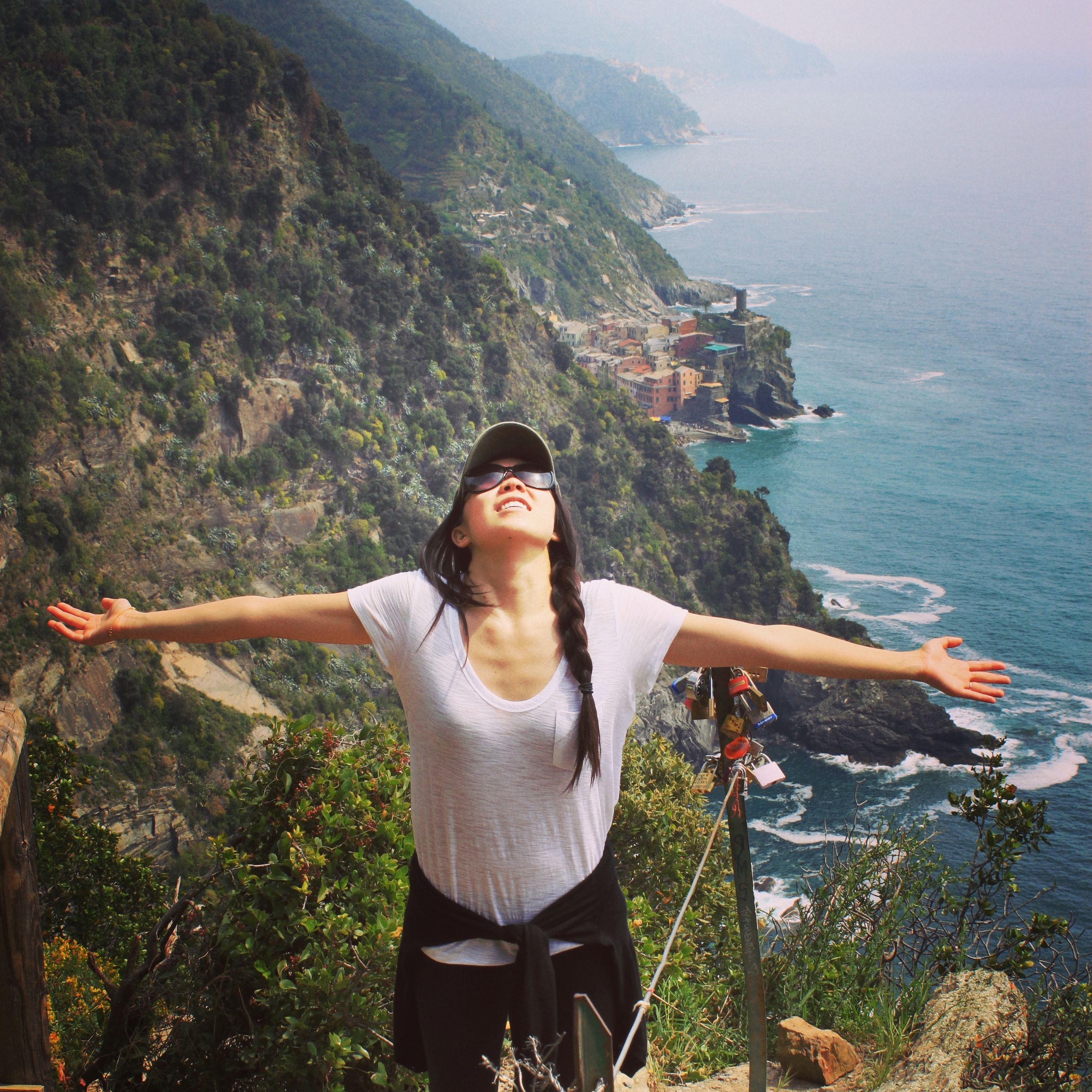 On the path from Monterosso to Vernazza