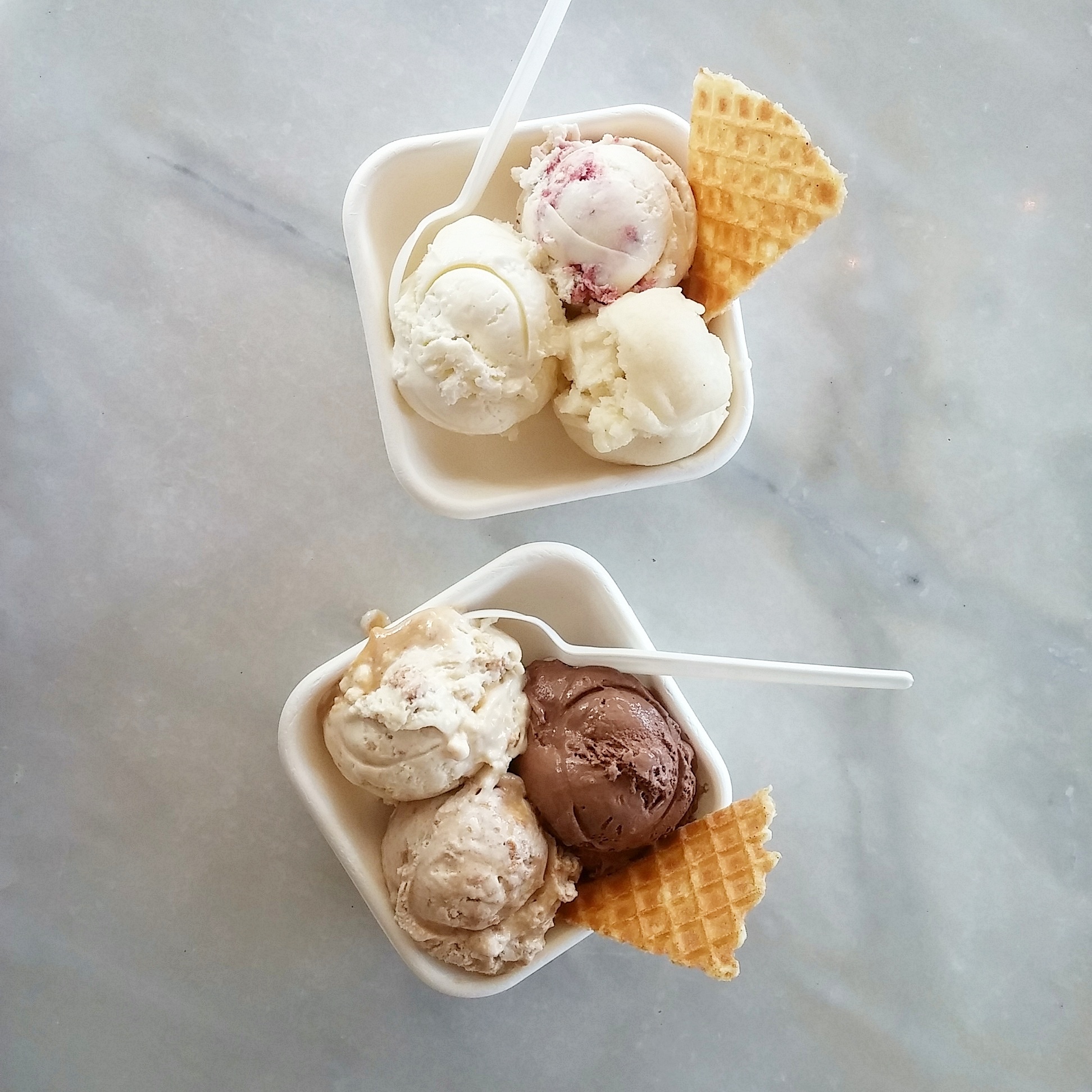 6 flavors/scoops at Jeni's Splendid Ice Creams