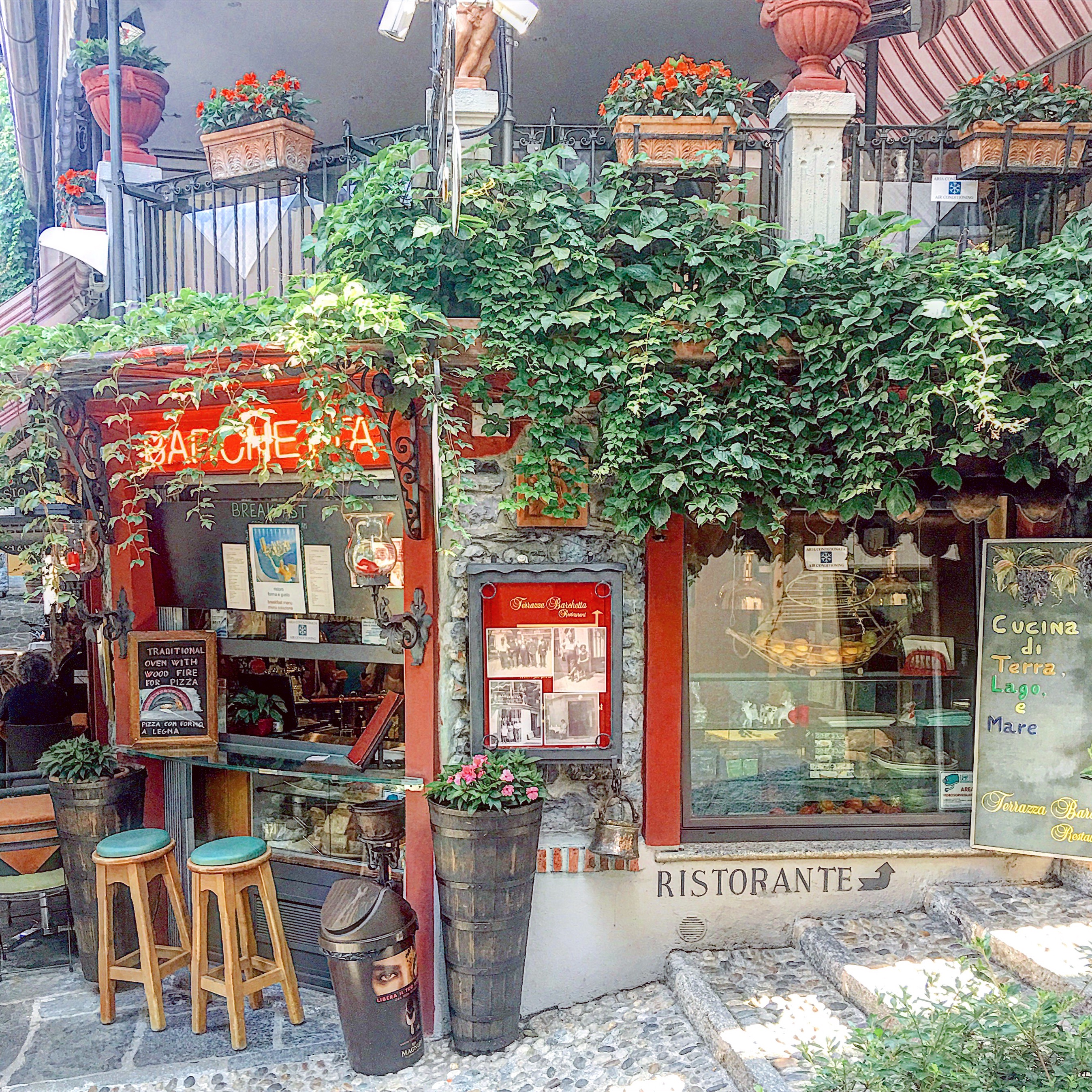 Roaming italian alleyways in bellagio