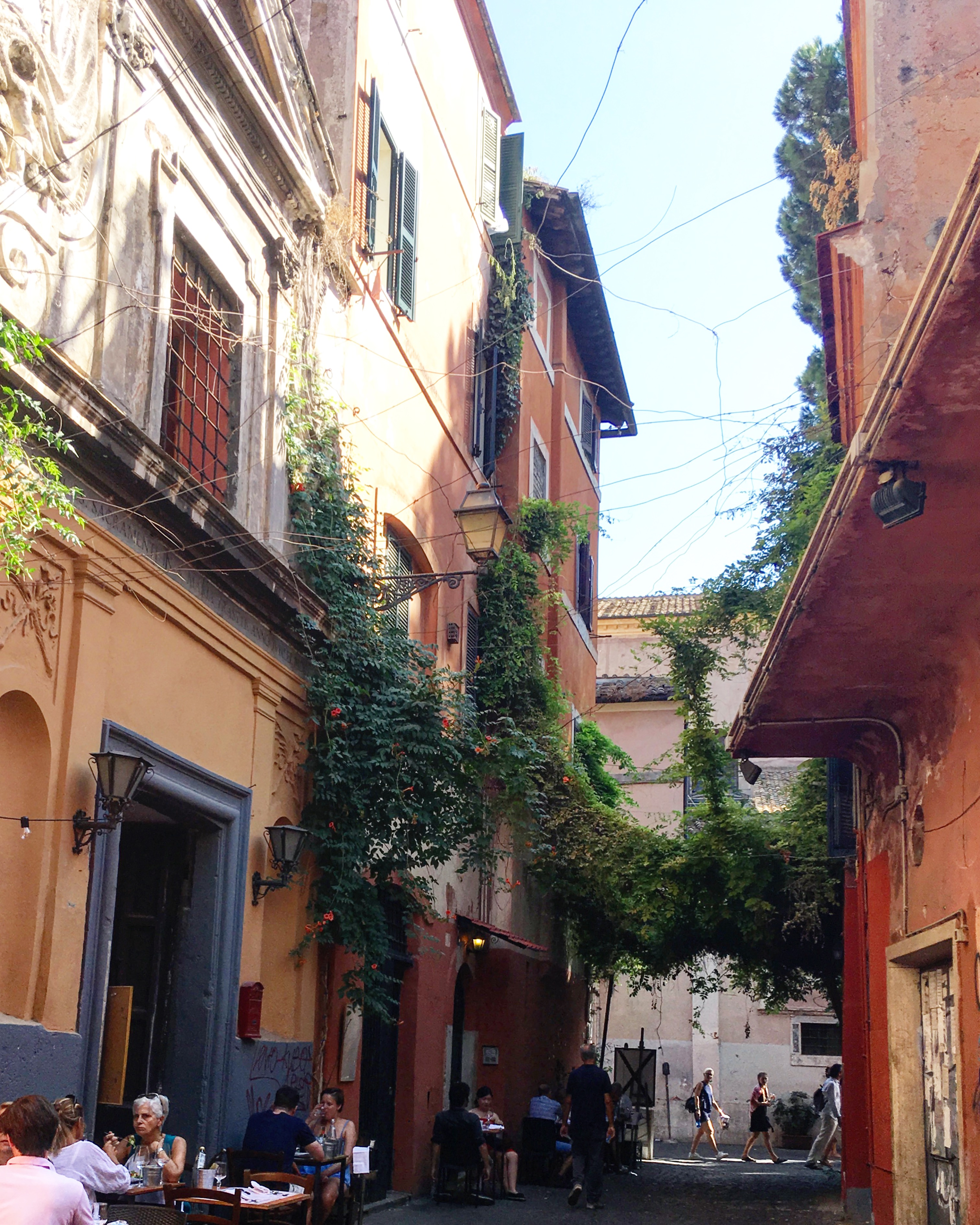 Hidden streets of Rome