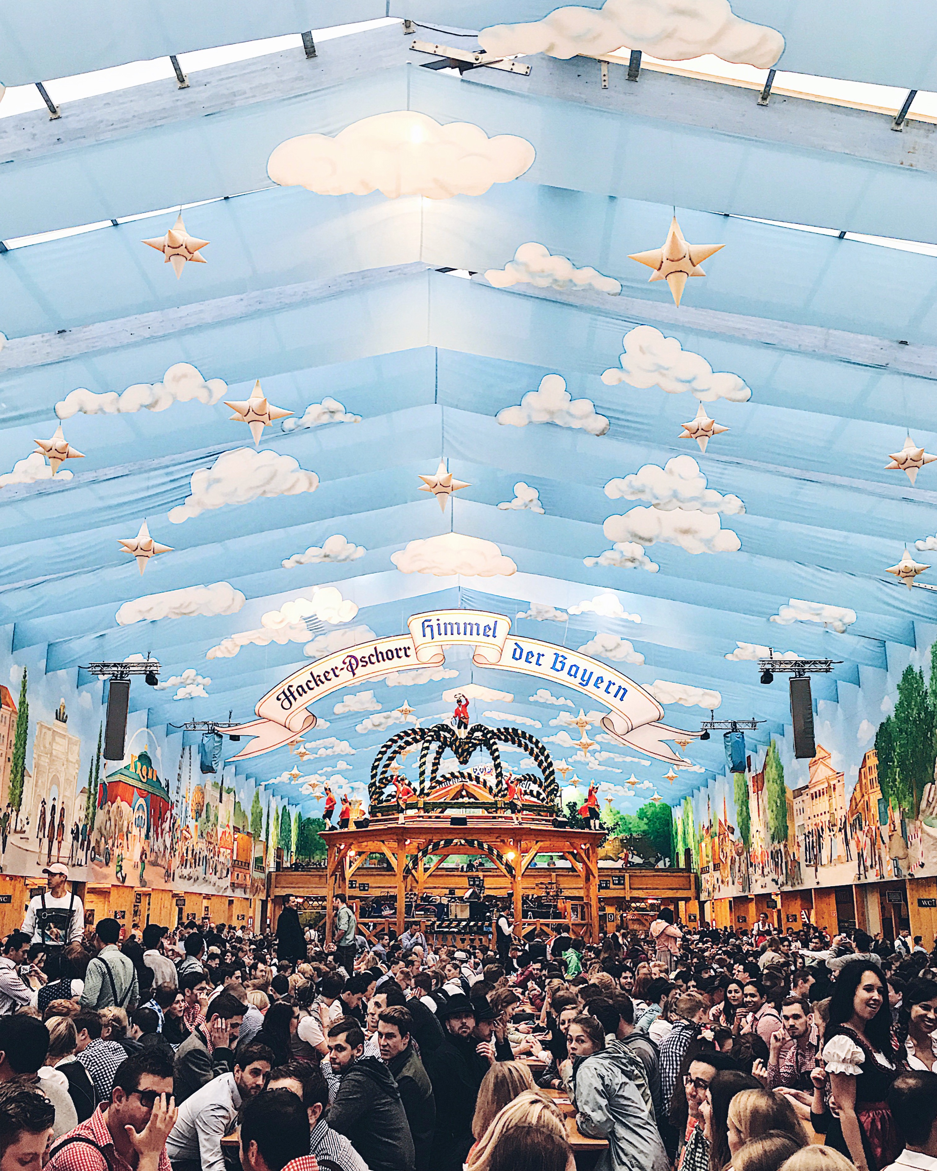 10 Things to Know Before Going to Oktoberfest in Munich