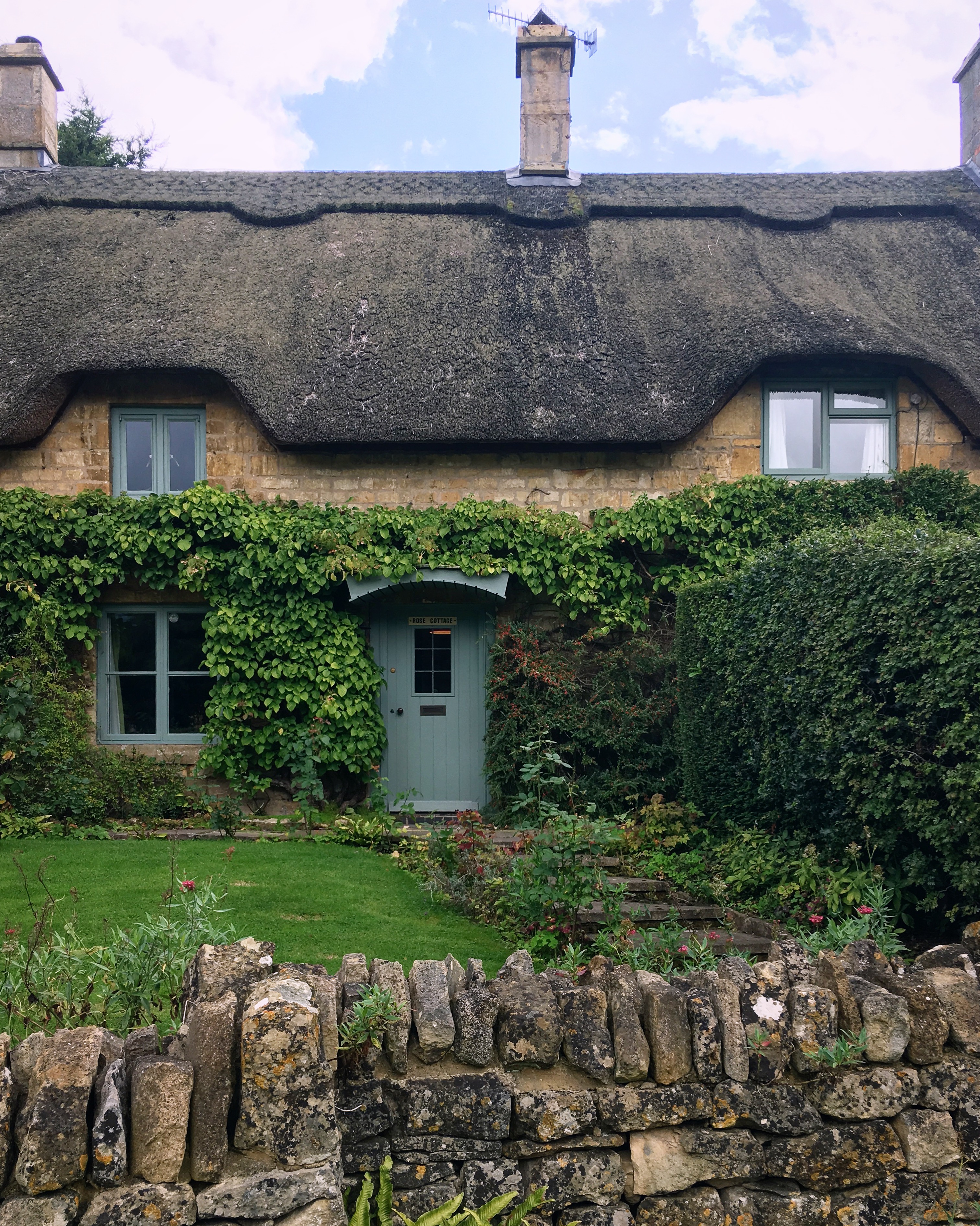 Thatched roof cottage in Chipping Campden
