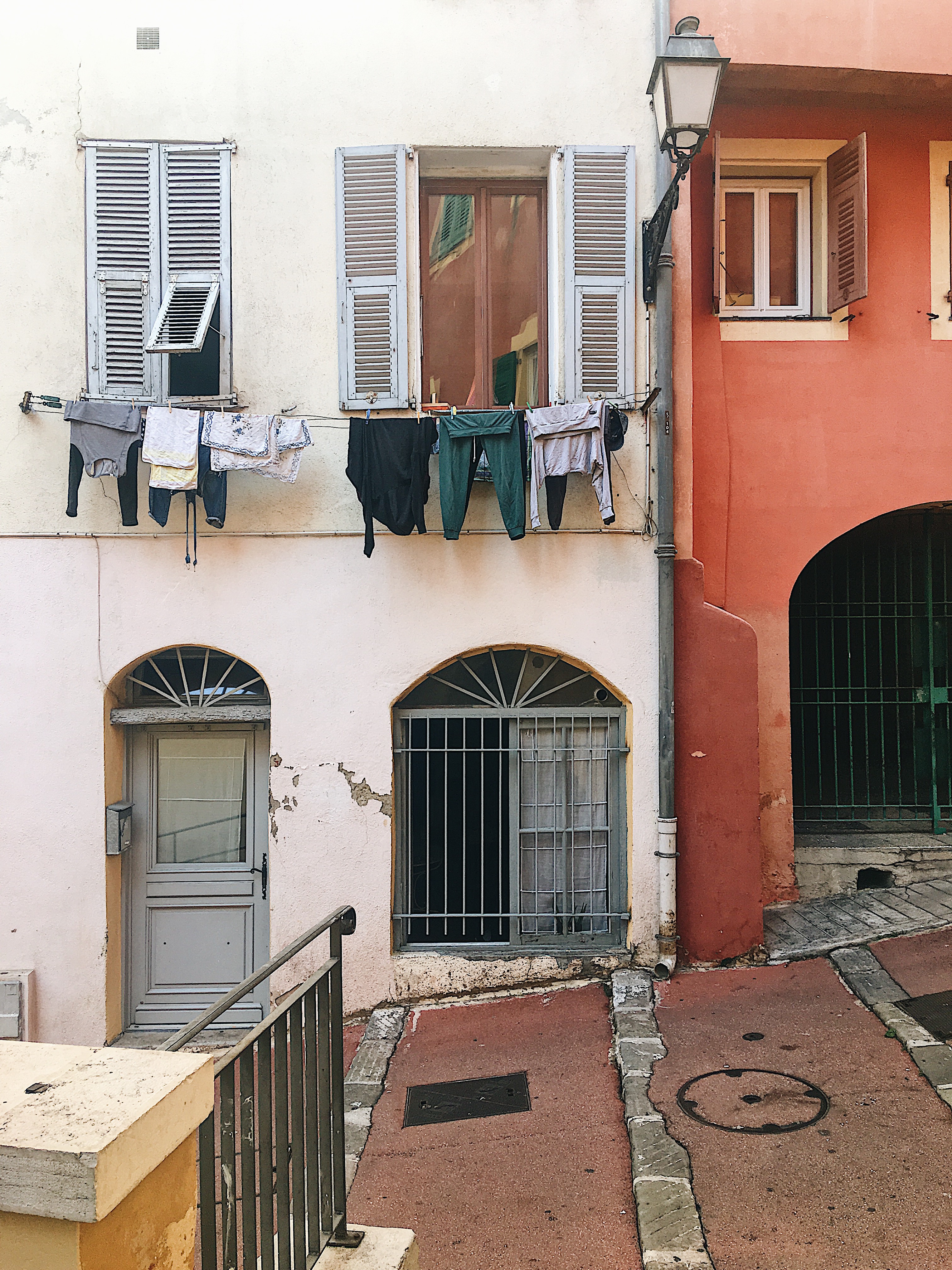 Laundry hanging in Old Town Nice