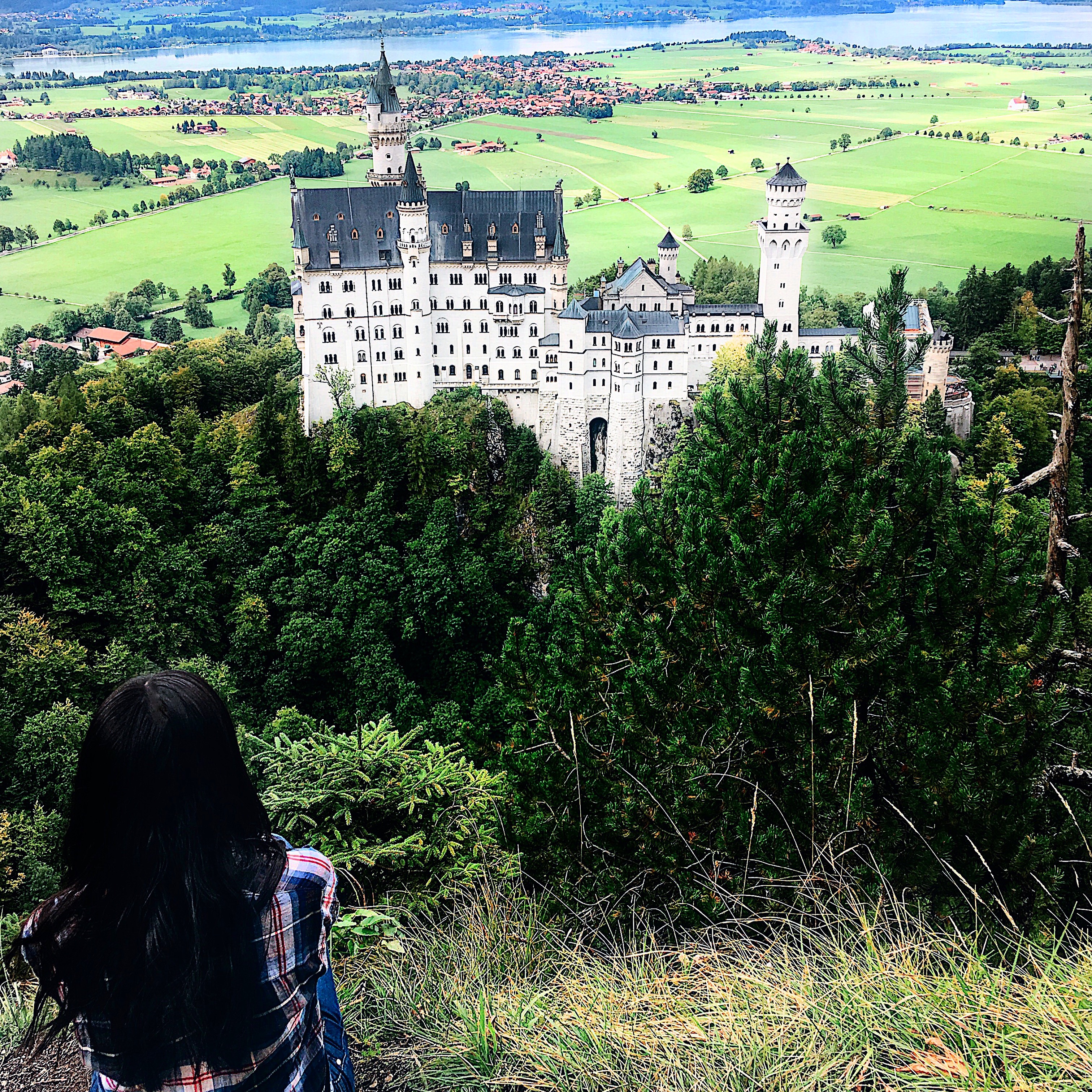 Quiet views of Neuschwanstein Castle 