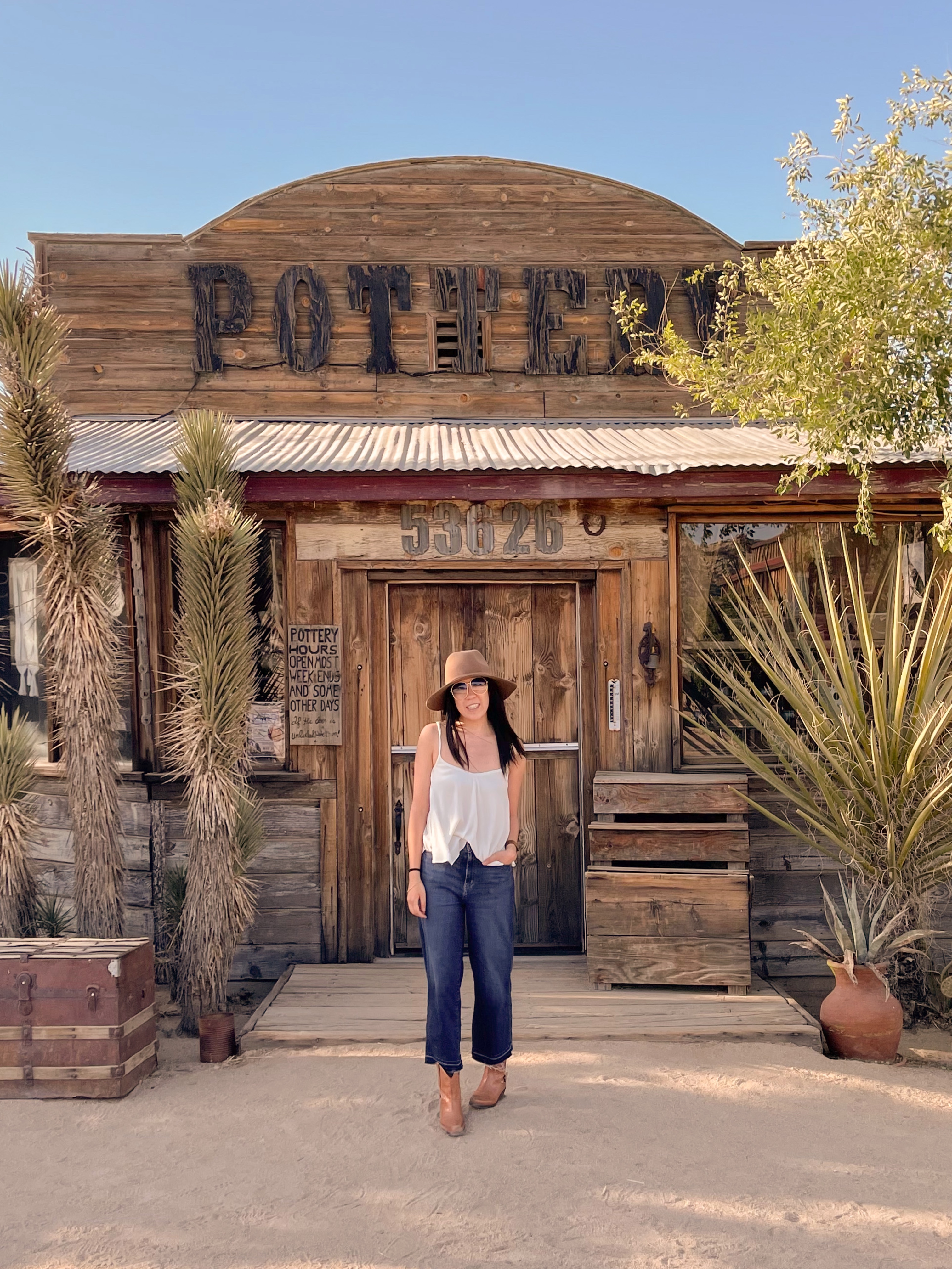 Pioneertown Pottery Shop