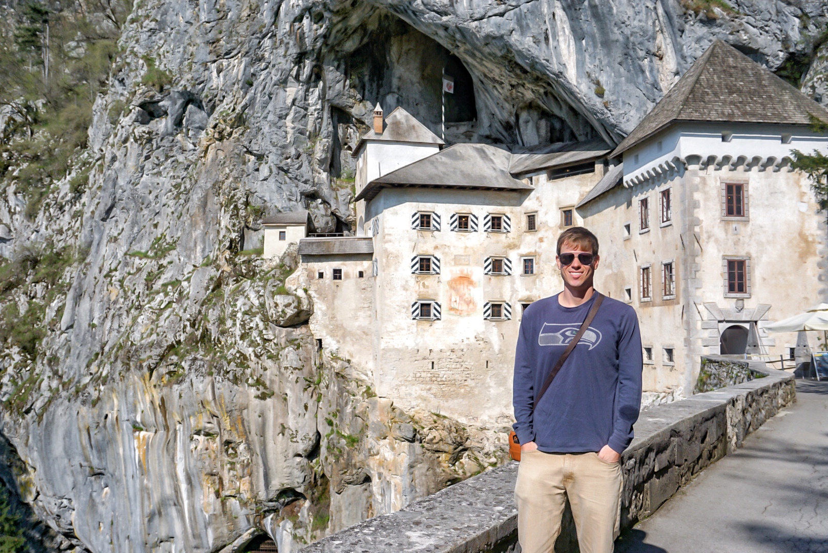 Predjama Castle 